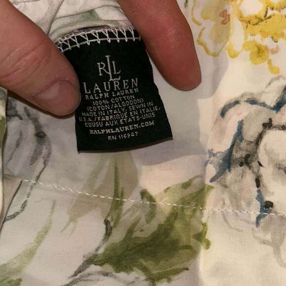 Ralph Lauren shabby chic cabbage rose pair TWO standard pillow cases - Picture 2 of 4